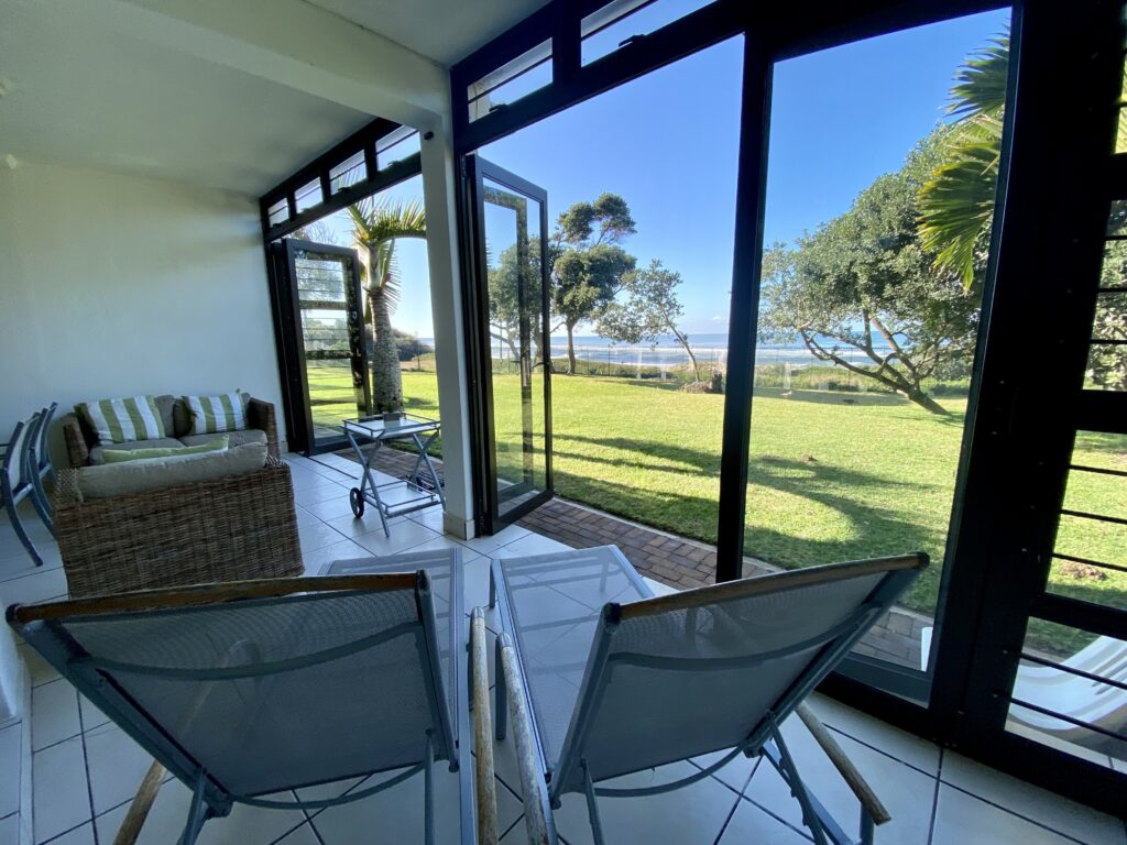 Nellelani 4, Self Catering, Holiday Accommodation, Beach Front, On the Beach