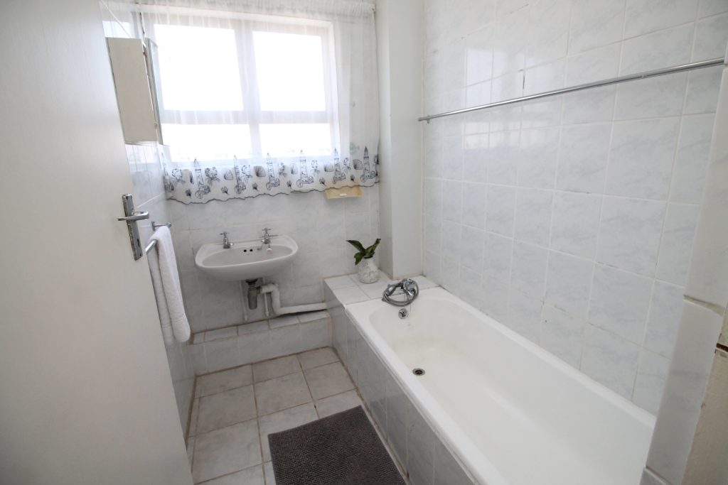 La Corsica 17, Uvonga, South Coast, 025 La Corsica 17, Self-Catering Holiday Accommodation, Uvongo