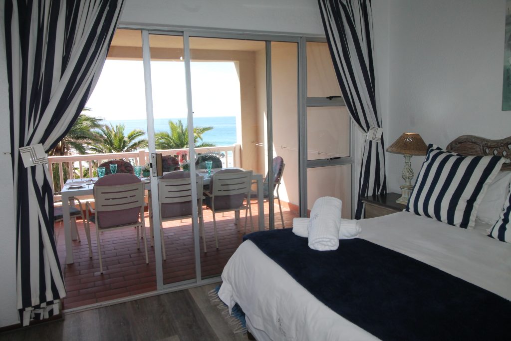 Laguna La Crete 104, Self Catering Holiday Accommodation, Uvongo