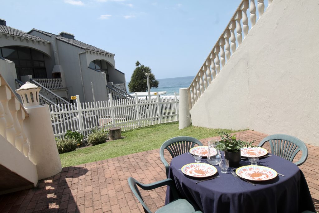 Uvongo Cabanas 3B, Self-Catering Holiday Accommodation