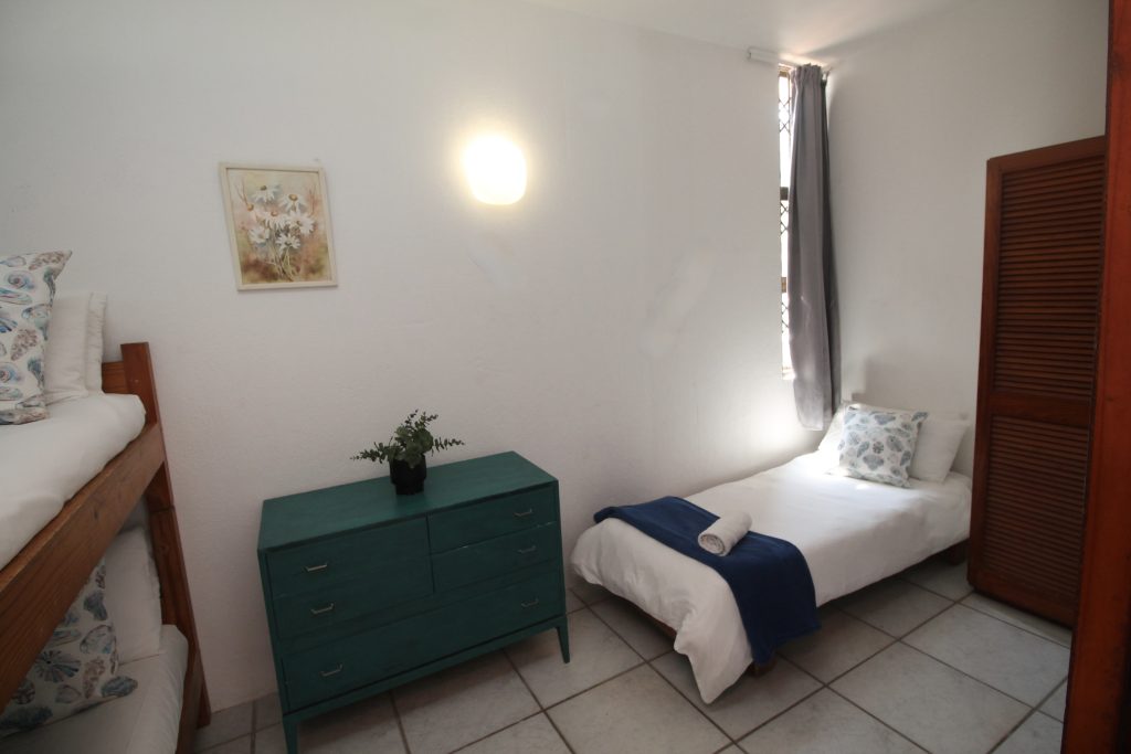 Uvongo Cabanas 3B, Self-Catering Holiday Accommodation