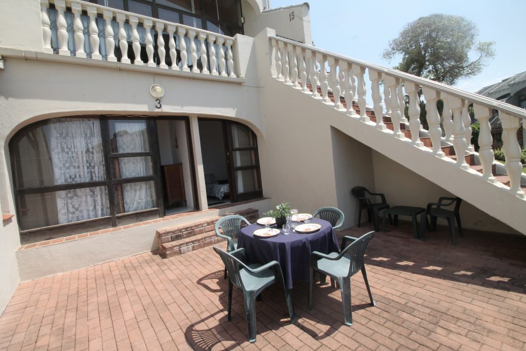 Uvongo Cabanas 3B, Self-Catering Holiday Accommodation