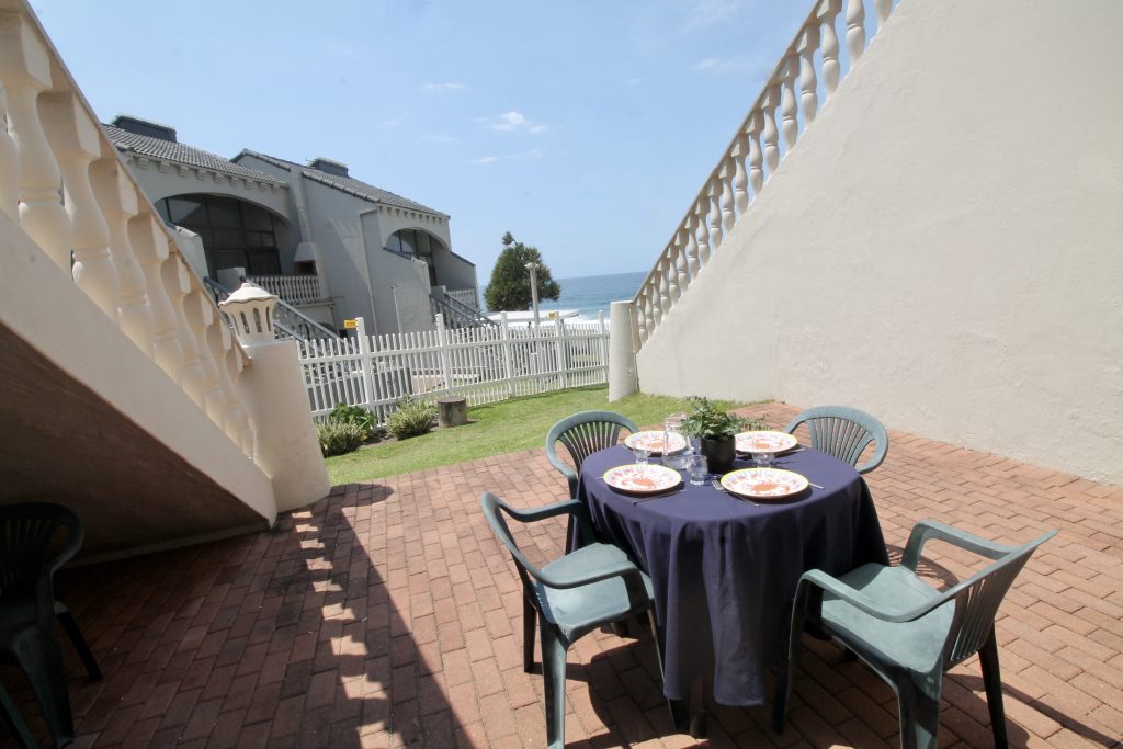 Uvongo Cabanas 3B, Self-Catering Holiday Accommodation