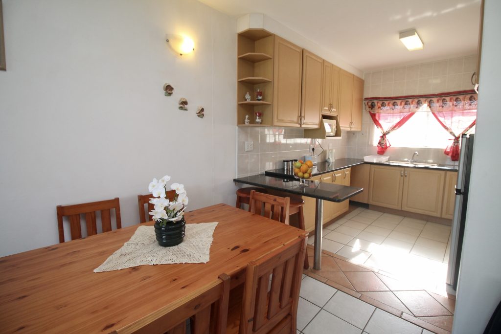 Ocean Breeze 7, Self-Catering Holiday Accommodation