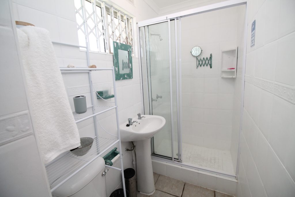 Strandloper 14, Self-Catering Holiday Accommodation, Uvongo