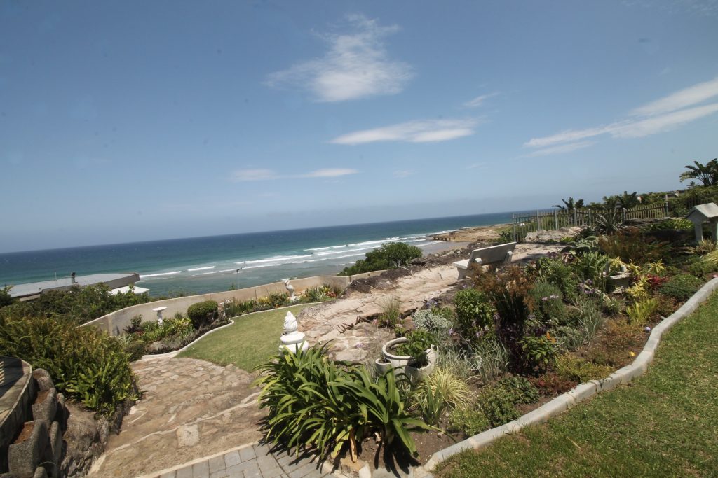 Strandloper 14, Self-Catering Holiday Accommodation, Uvongo