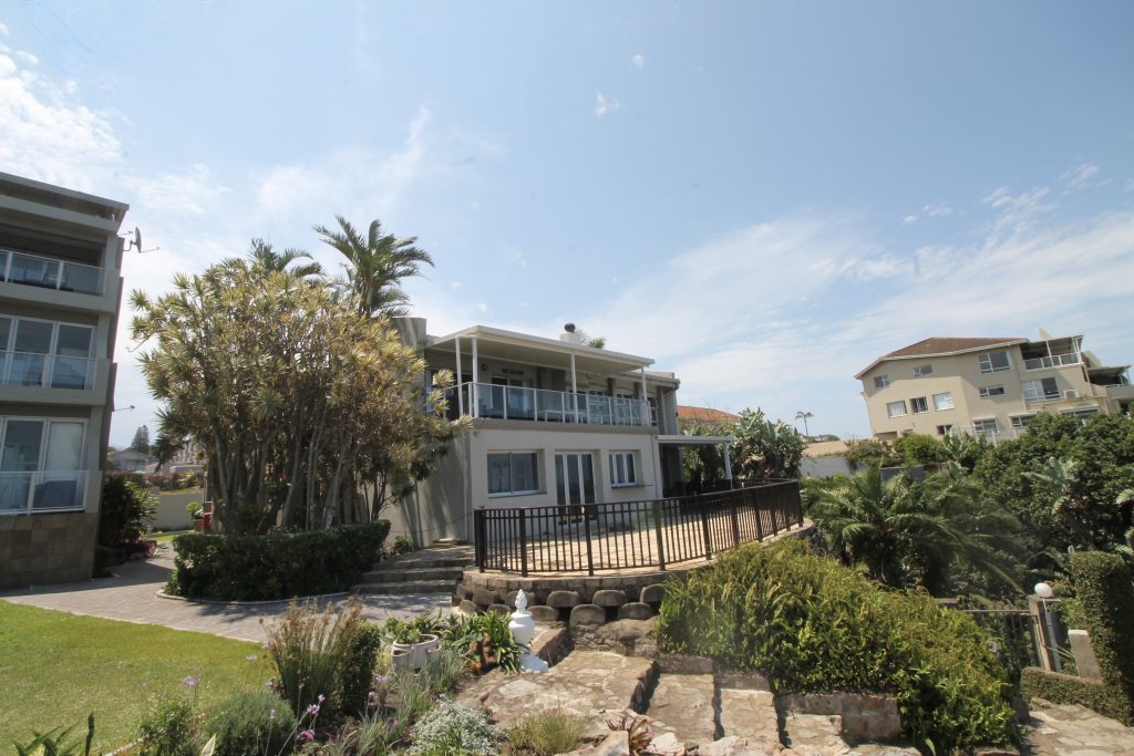 Strandloper 14, Self-Catering Holiday Accommodation, Uvongo