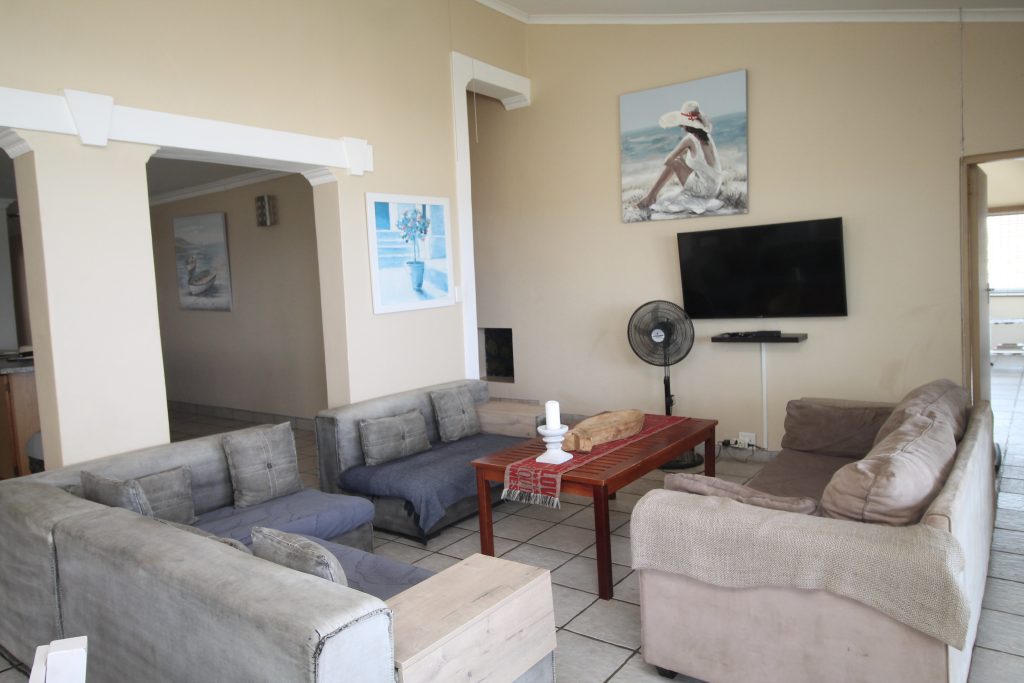 Strandloper 14, Self-Catering Holiday Accommodation, Uvongo