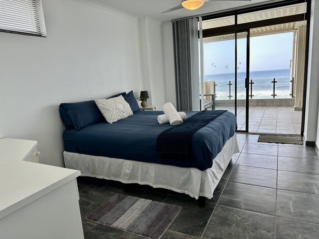 Marina 8, Self Catering Holiday Accommodation, Stunning Sea Views