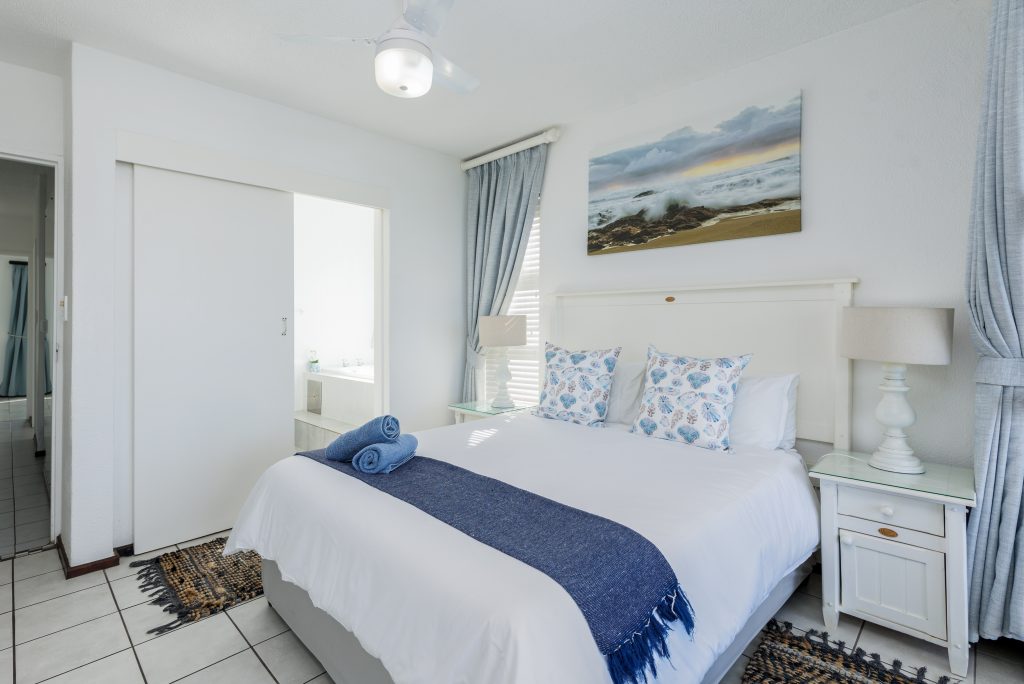 Laguna La Crete 101, Self Catering Holiday Accommodation, Uvongo