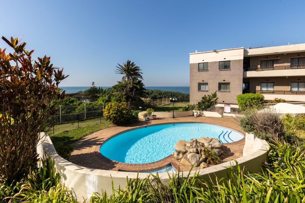 Summer Rocks 7, Self Catering Holiday Accommodation, Uvongo