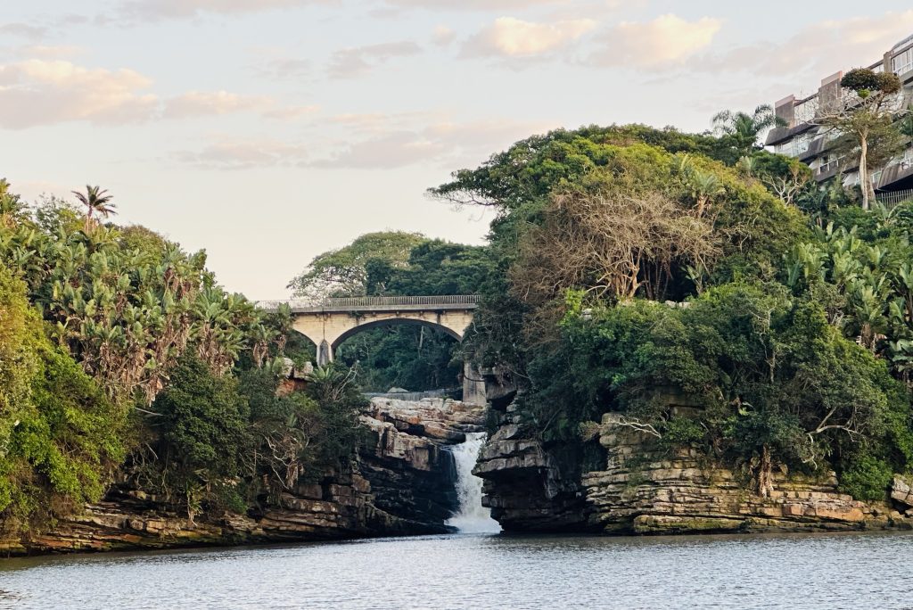 Summer Rocks 7, Self Catering Holiday Accommodation, Uvongo