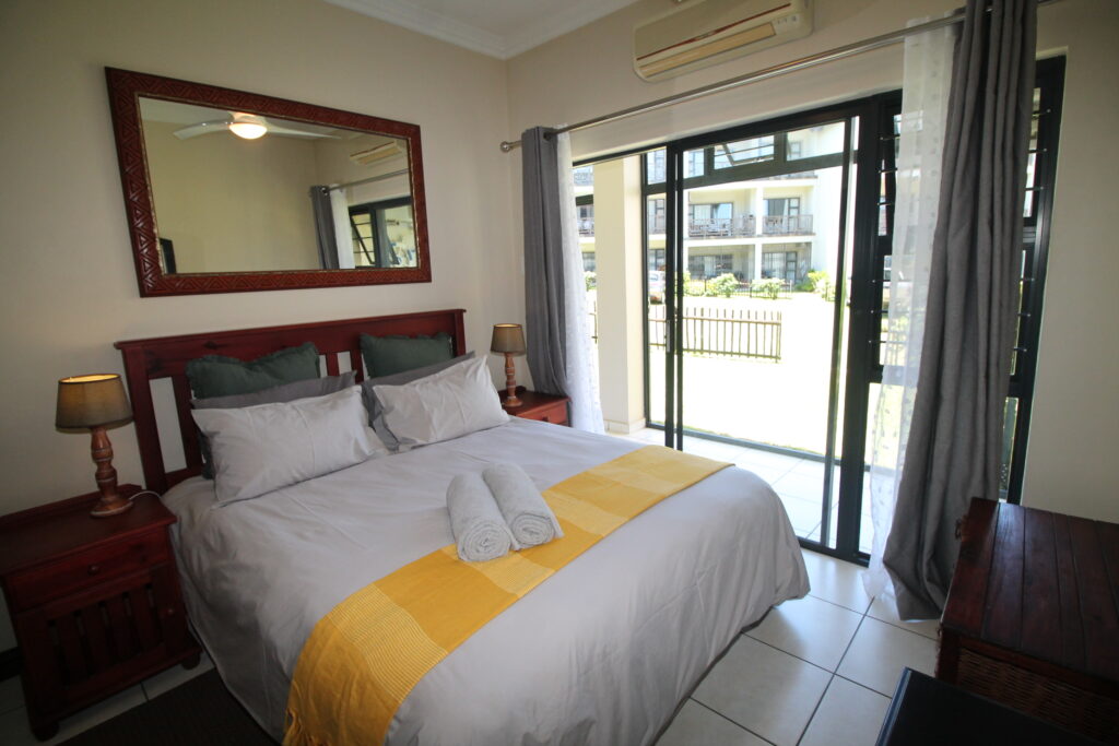 Topanga 4, Self Catering Holiday Accommodation, Uvongo, South Coast