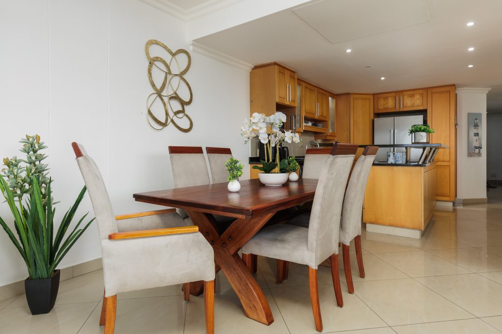 Lucien Sands 402, Self-Catering Holiday Accommodation