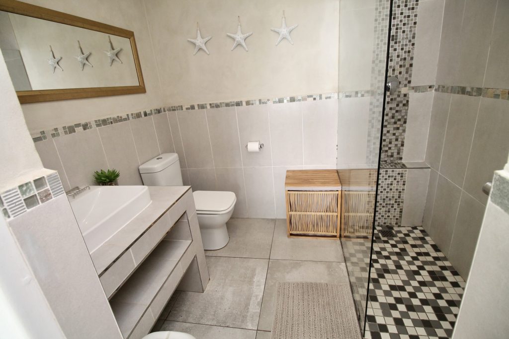 Laguna La Crete 28, Self-Catering Holiday Accommodation, Uvongo