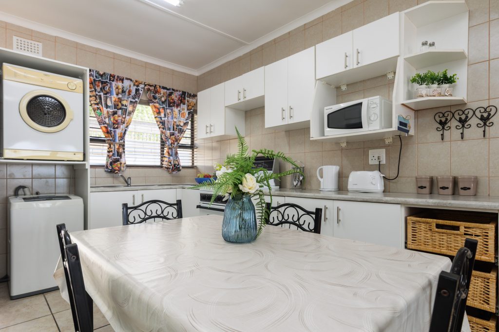 Natspat 18, Self-Catering Holiday Accommodation, Manaba Beach