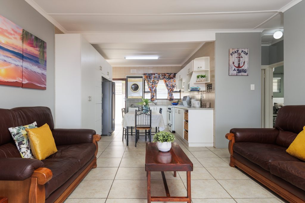 Natspat 18, Self-Catering Holiday Accommodation, Manaba Beach