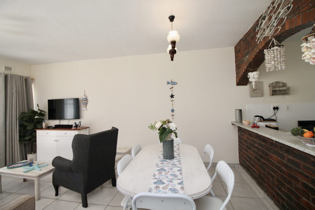 Shabay 12, Manaba Beach, South Coast, 56 Shabay 12, Self-Catering Holiday Accommodation, South Coast