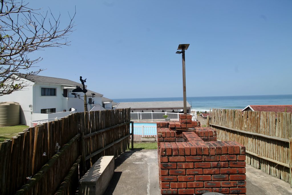 Shabay 12, Manaba Beach, South Coast, 9 Shabay 12, Self-Catering Holiday Accommodation