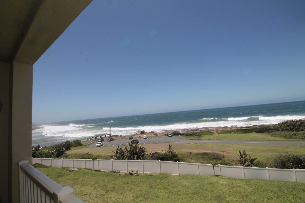 Laguna La Crete 17, Self-Catering Holiday Accommodation, Uvongo