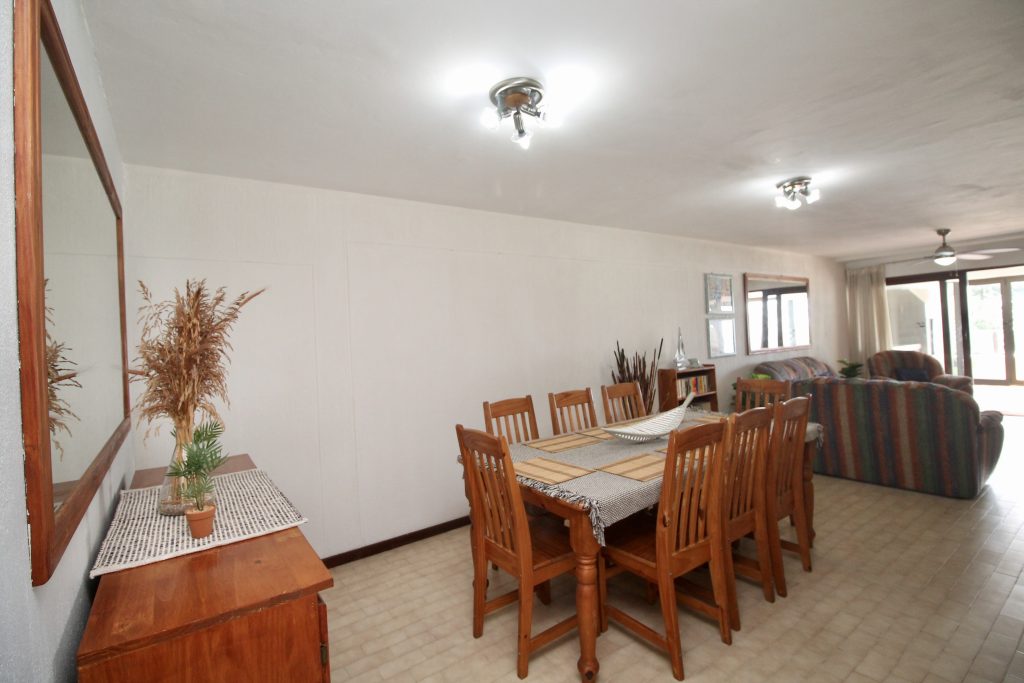 Villa Werine 8, Self-Catering Holiday Accommodation, Manaba