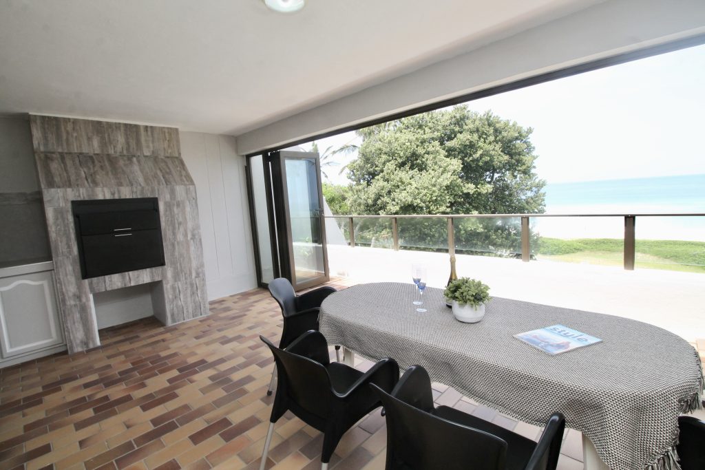 Villa Werine 8, Self-Catering Holiday Accommodation, Manaba