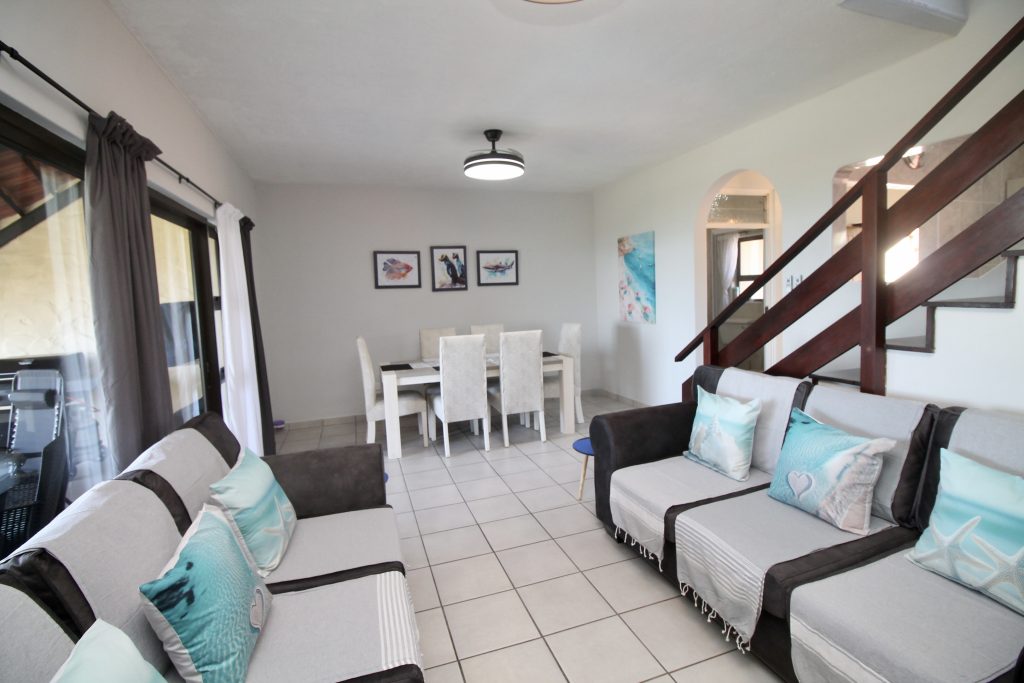 La Corsica 19, Self-Catering Holiday Accommodation, Uvongo