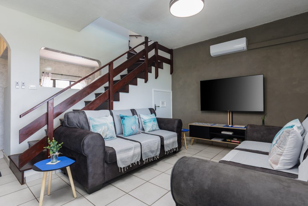 La Corsica 19, Self-Catering Holiday Accommodation, Uvongo