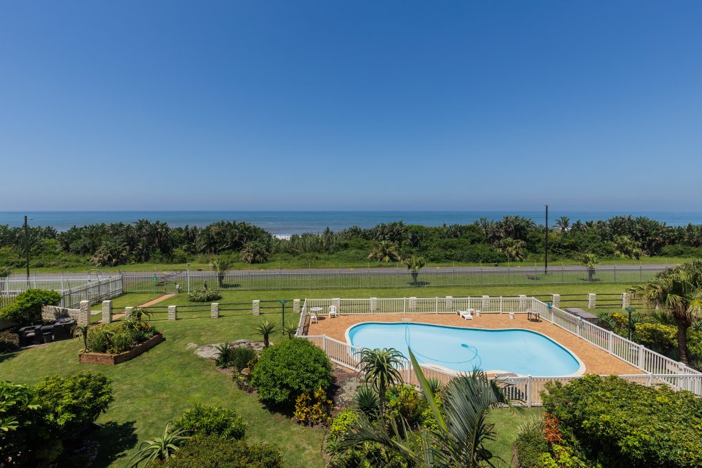 La Corsica 19, Self-Catering Holiday Accommodation, Uvongo