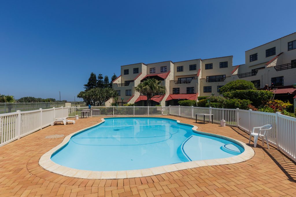 La Corsica 19, Self-Catering Holiday Accommodation, Uvongo