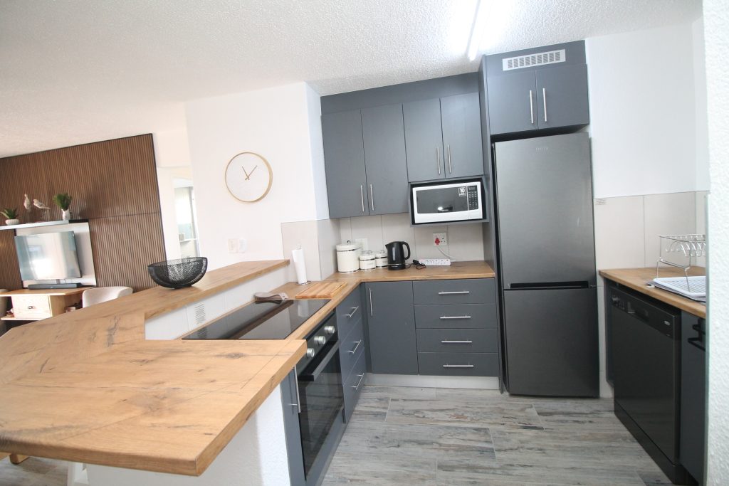 Laguna La Crete 192, Self-Catering Holiday Accommodation, Uvongo