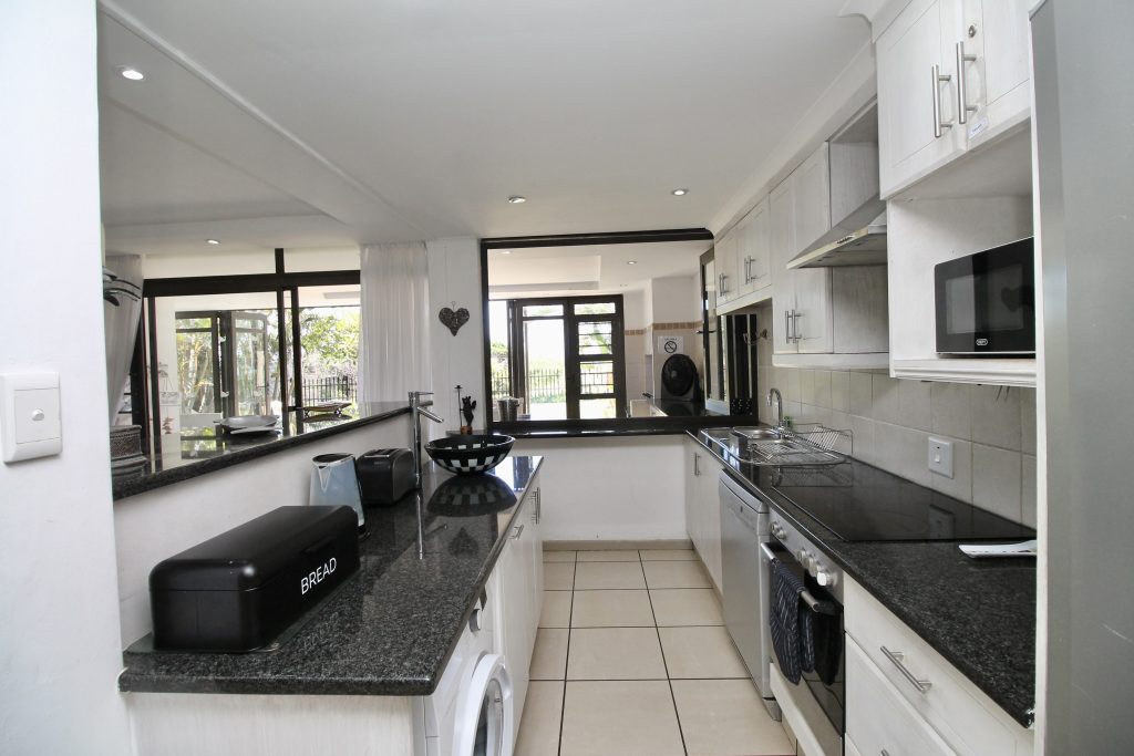 Sumelda 1, Self Catering Holiday Accommodation, South Coast