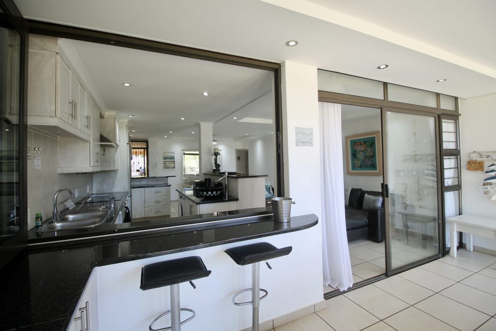 Sumelda 1, Self Catering Holiday Accommodation, South Coast