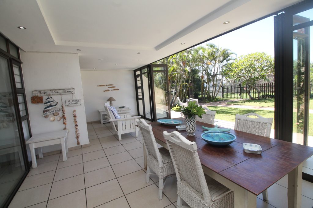 Sumelda 1, Self Catering Holiday Accommodation, South Coast