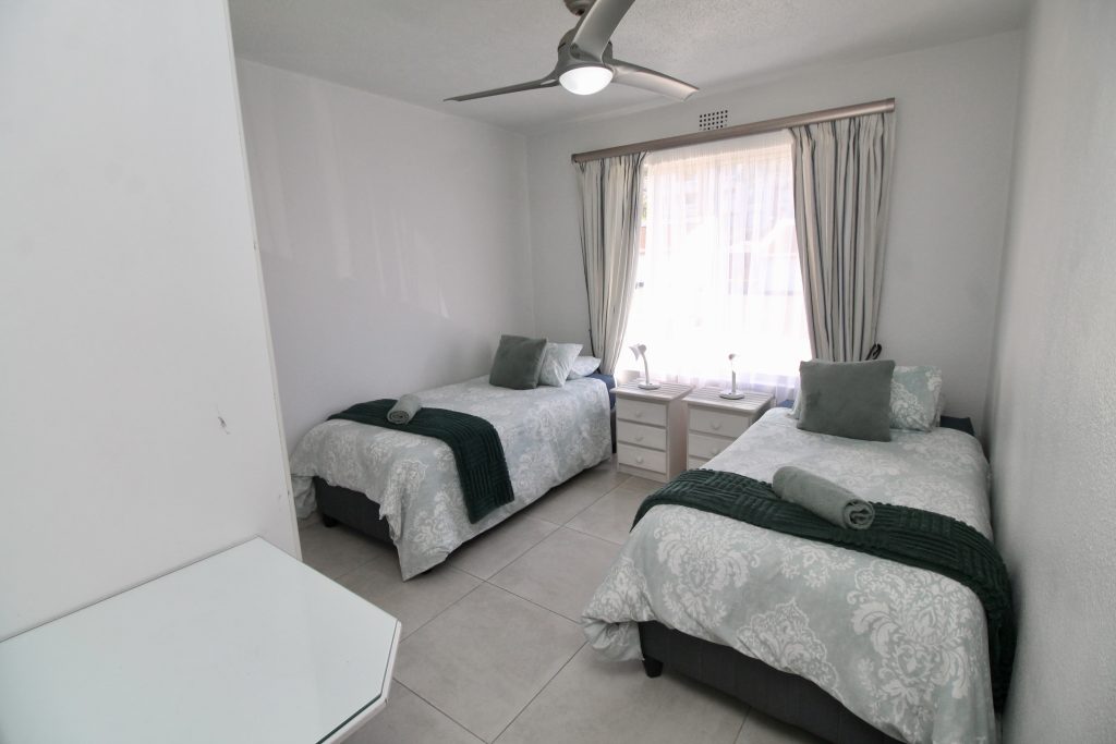 Laguna La Crete 11, Self-Catering Holiday Accommodation, Uvongo