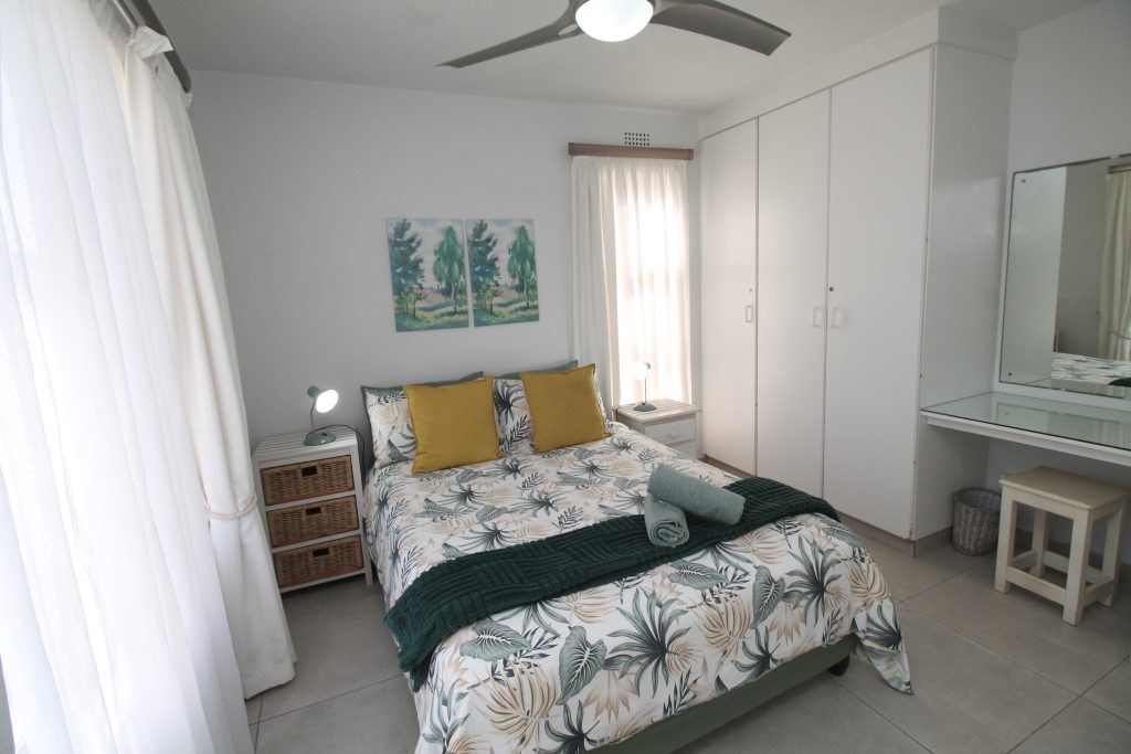 Laguna La Crete 11, Self-Catering Holiday Accommodation, Uvongo