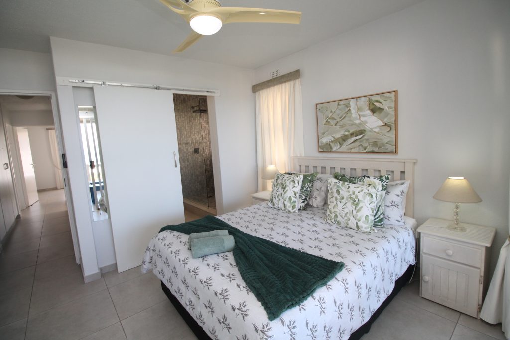 Laguna La Crete 11, Self-Catering Holiday Accommodation, Uvongo