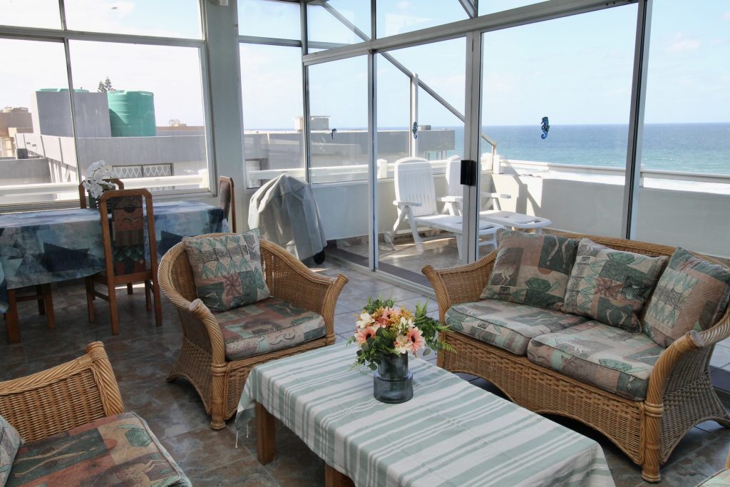 Playa Del Mar 15, Self-Catering Holiday Accommodation, Manaba Beach