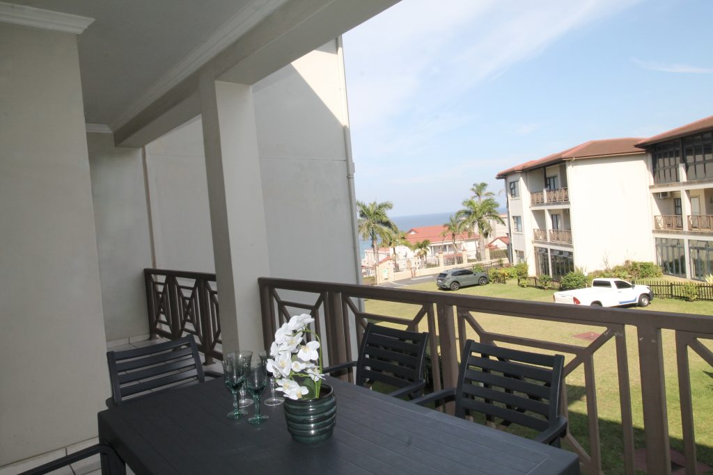 Topanga 43, Self-Catering Holiday Accommodation