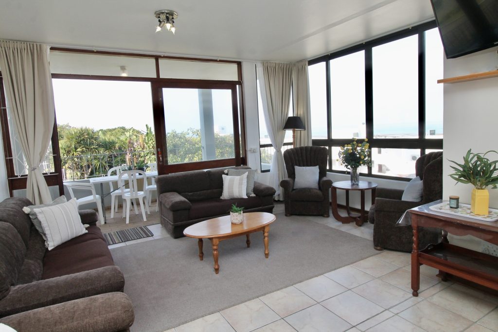 Esmezee 4, Self-Catering Holiday Accommodation