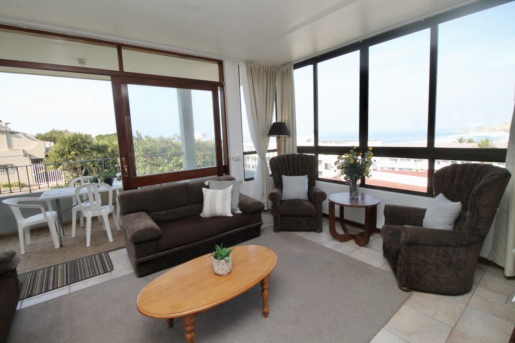 Esmezee 4, Self-Catering Holiday Accommodation