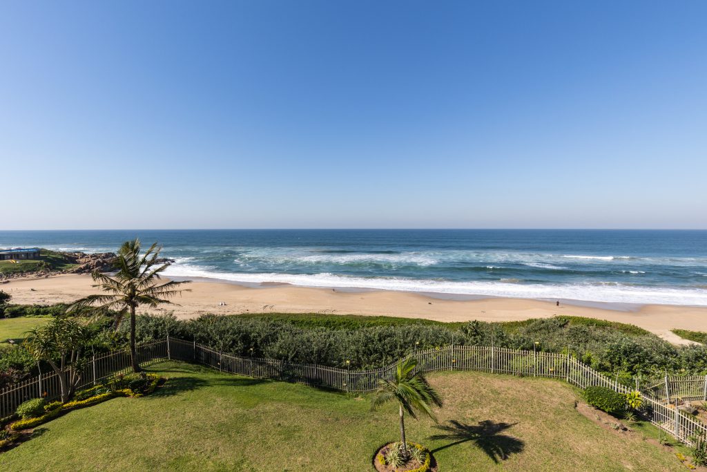 Lucien Sands 501, Self-Catering Holiday Accommodation