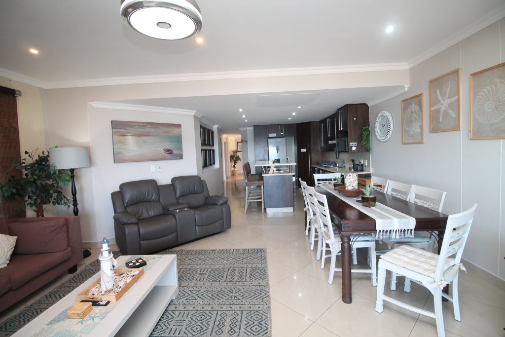 Lucien Sands 501, Self-Catering Holiday Accommodation