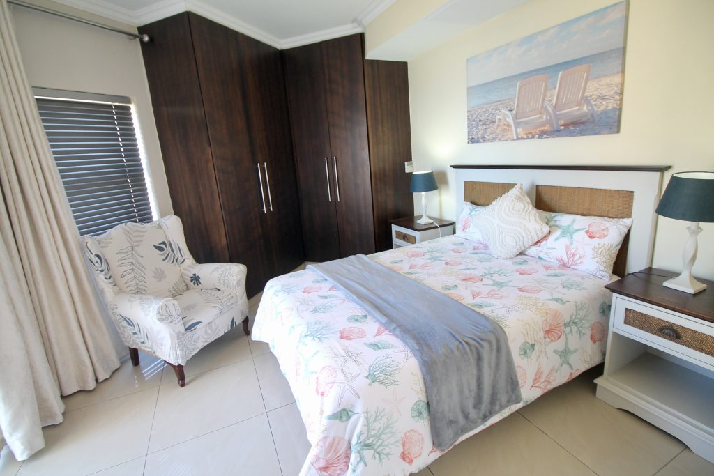 Lucien Sands 501, Self-Catering Holiday Accommodation