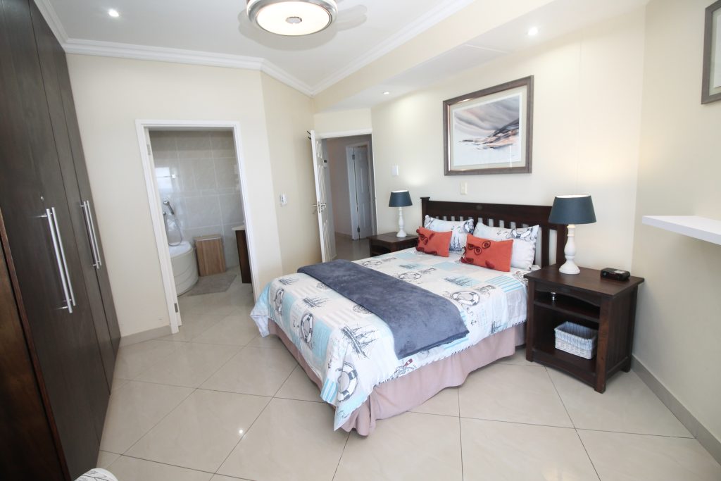 Lucien Sands 501, Self-Catering Holiday Accommodation