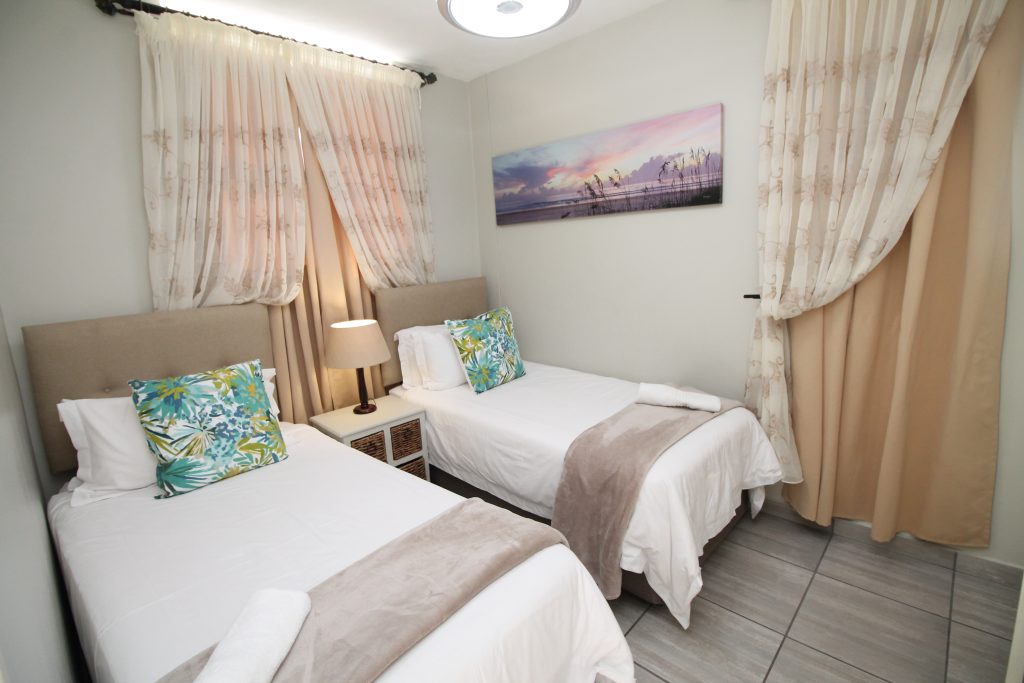 St Tropez 401, Self-Catering Holiday Accommodation