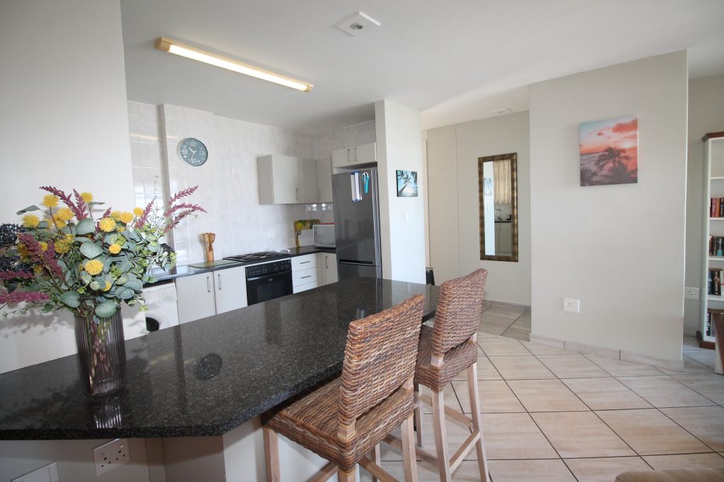 St Tropez 401, Self-Catering Holiday Accommodation