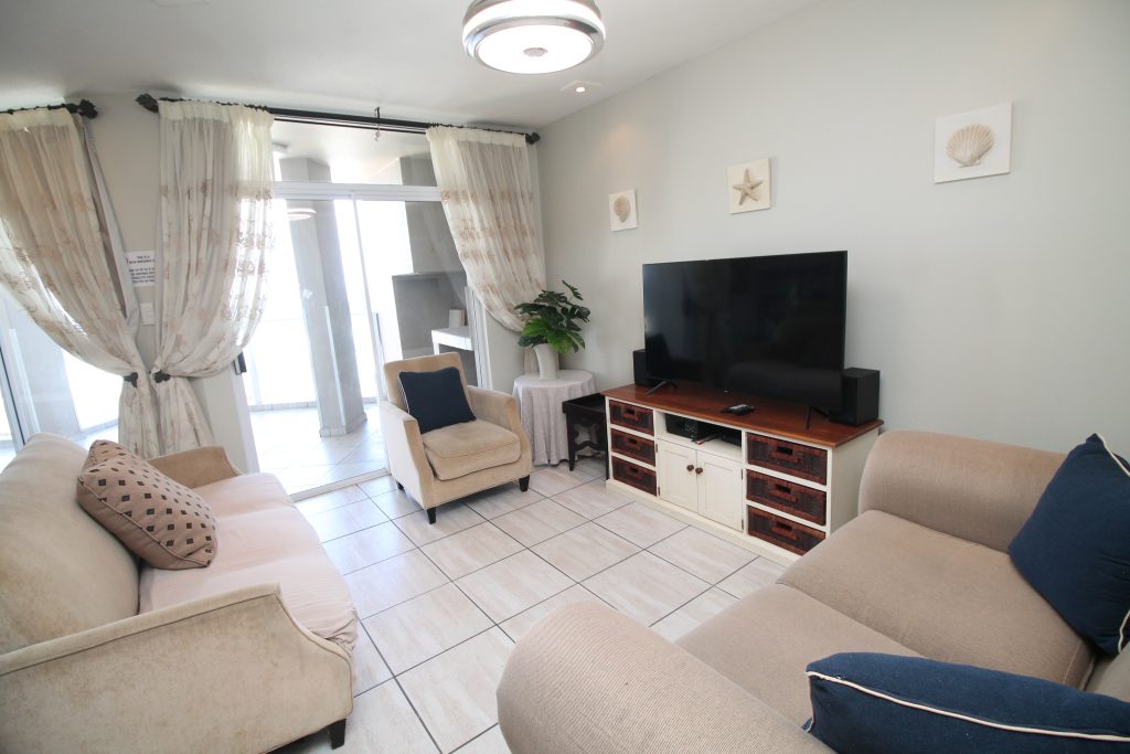 St Tropez 401, Self-Catering Holiday Accommodation