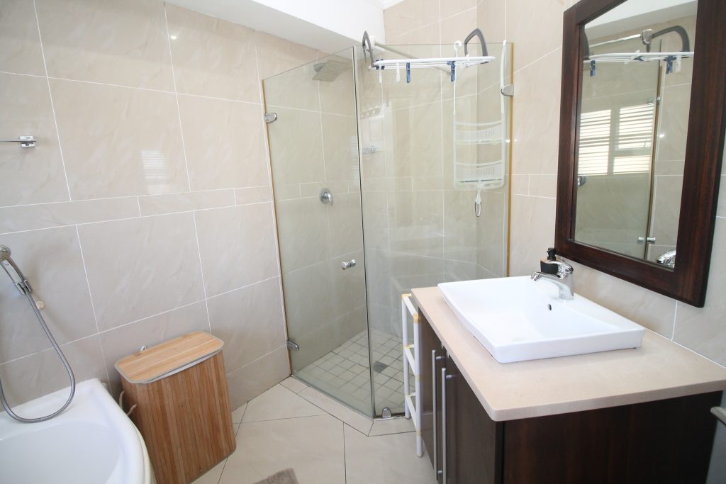 Lucien Sands 501, Self-Catering Holiday Accommodation
