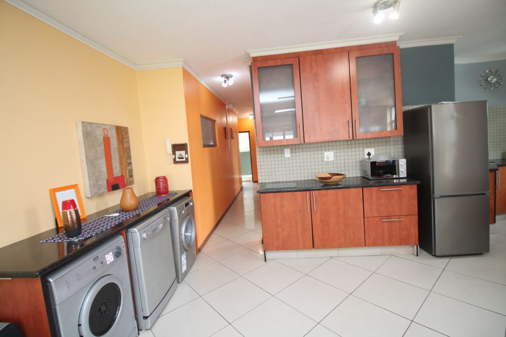 Arabella 5, Self Catering Holiday Accommodation, Margate